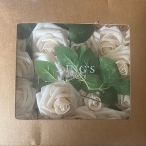 Lings moment ivory roses 4 boxes